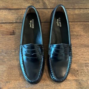 G.H. BASS WOMENS WHITNEY WEEJUNS LOAFER